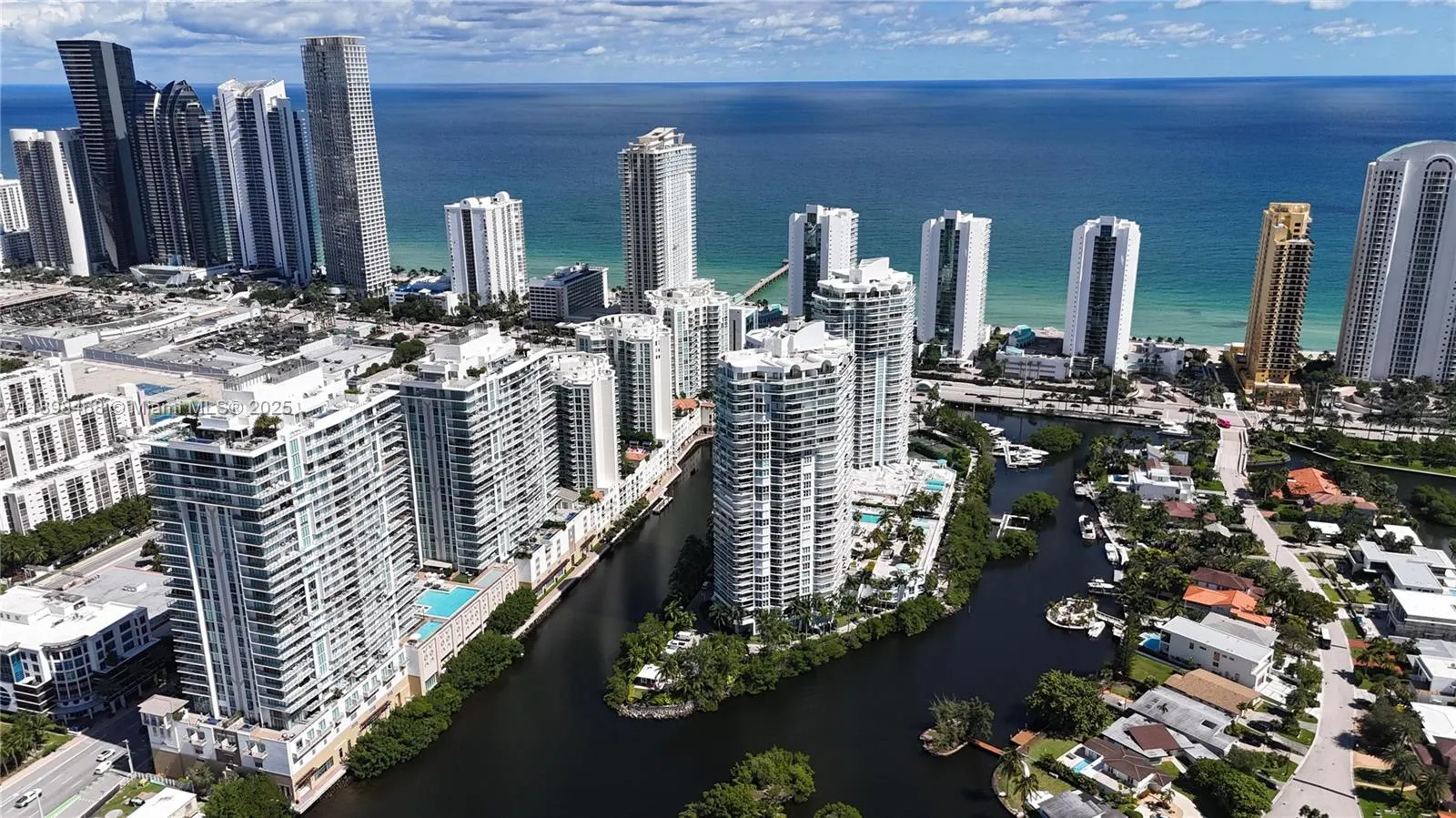 16500 Collins Ave, #656