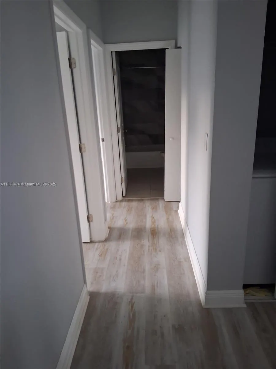 488 NW 40th Ct, #488