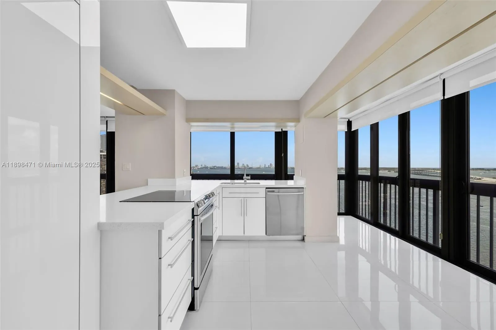 2333 Brickell Ave, #1701