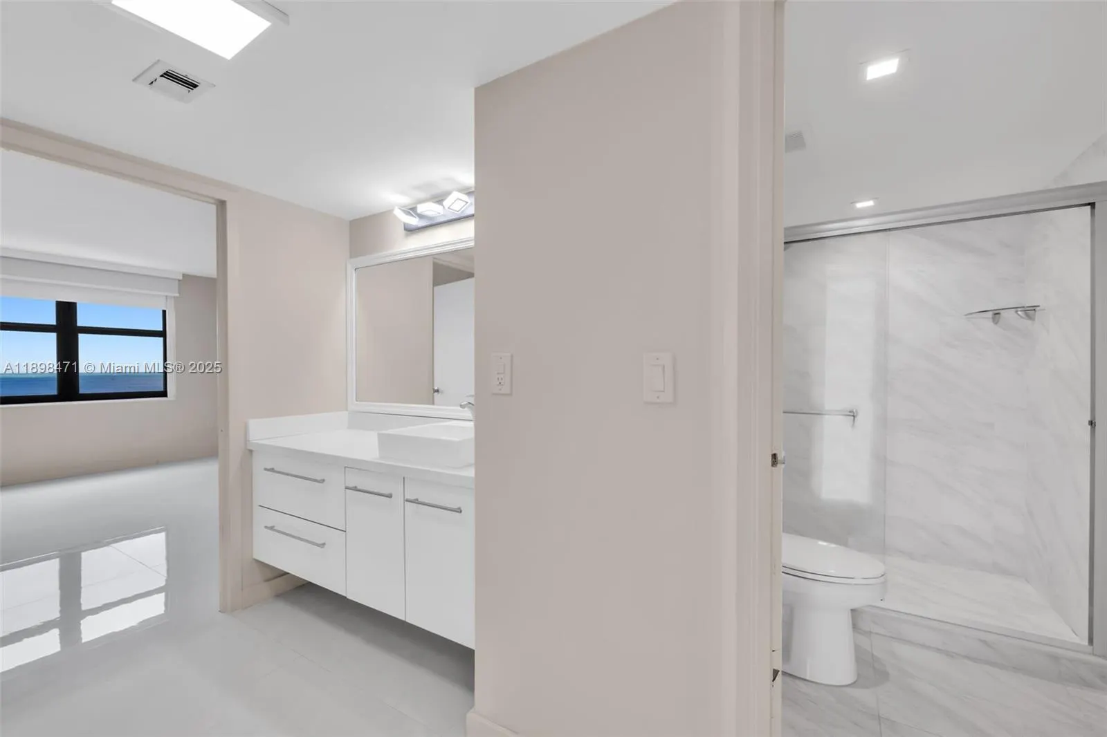 2333 Brickell Ave, #1701