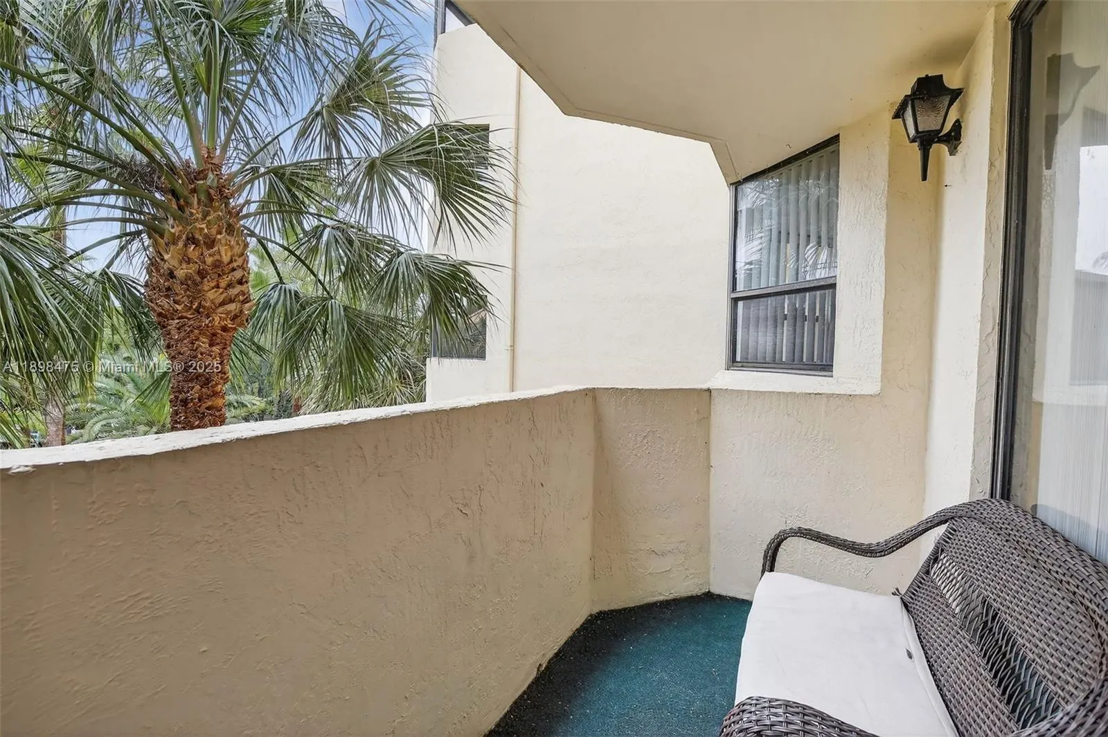 7401 NW 16th St, #307