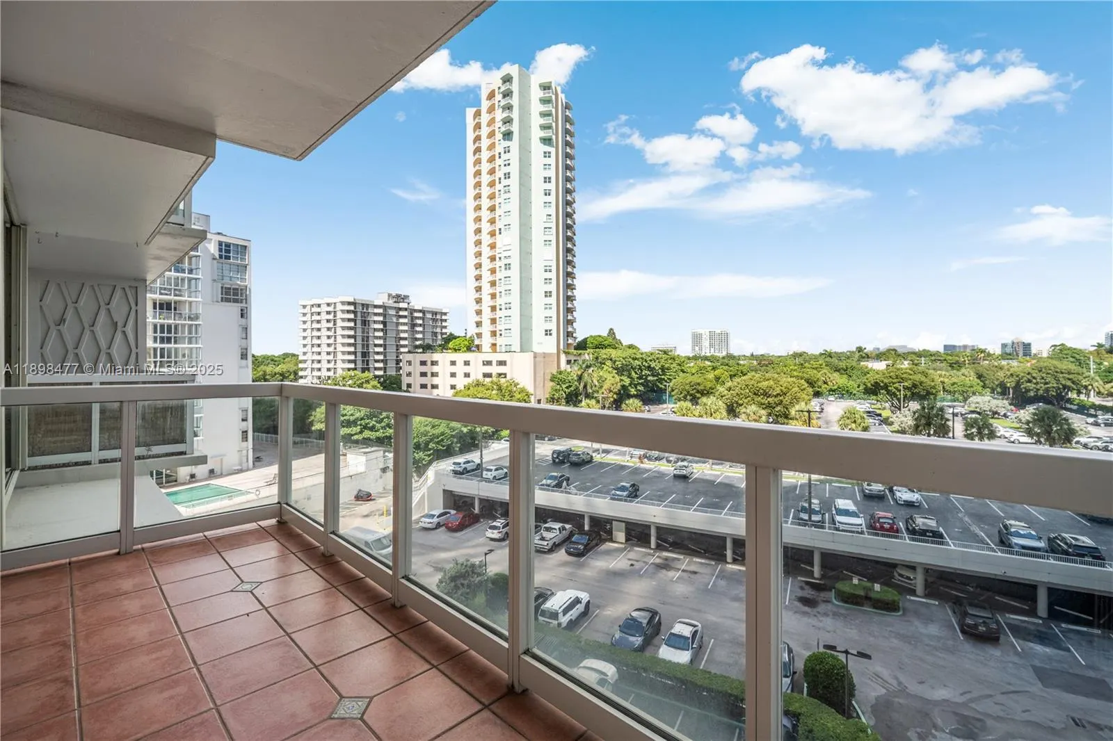 2451 Brickell Ave, #6N