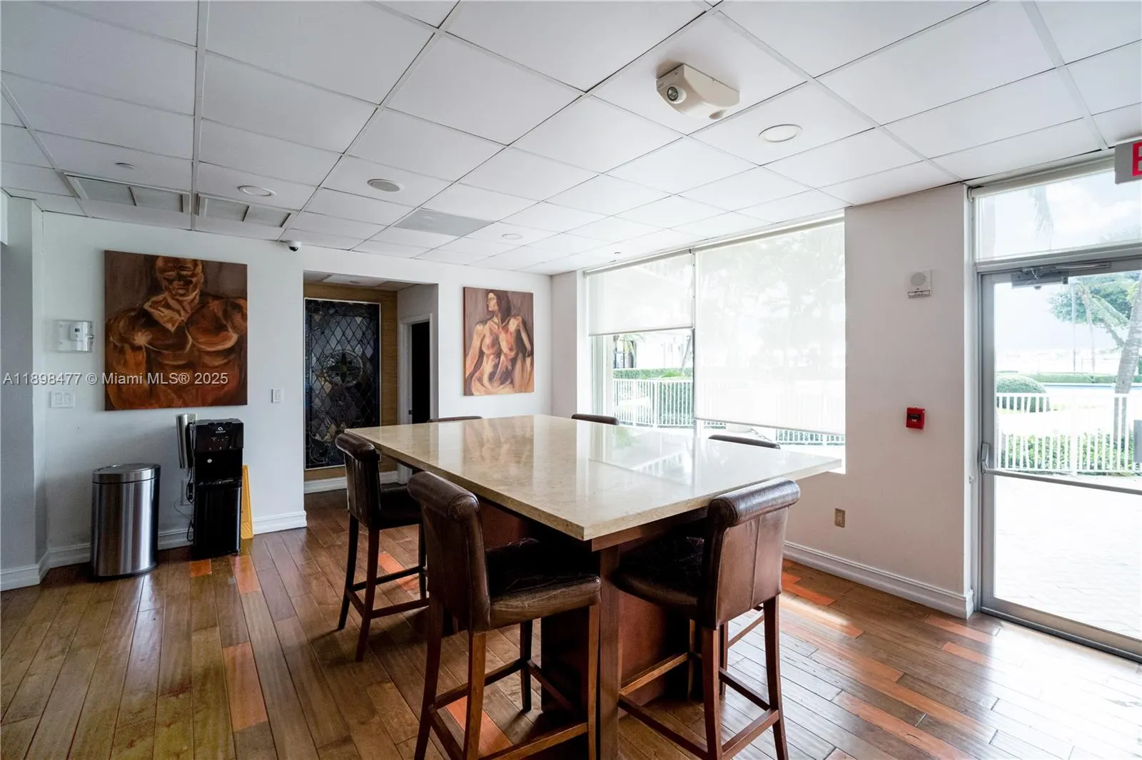 2451 Brickell Ave, #6N