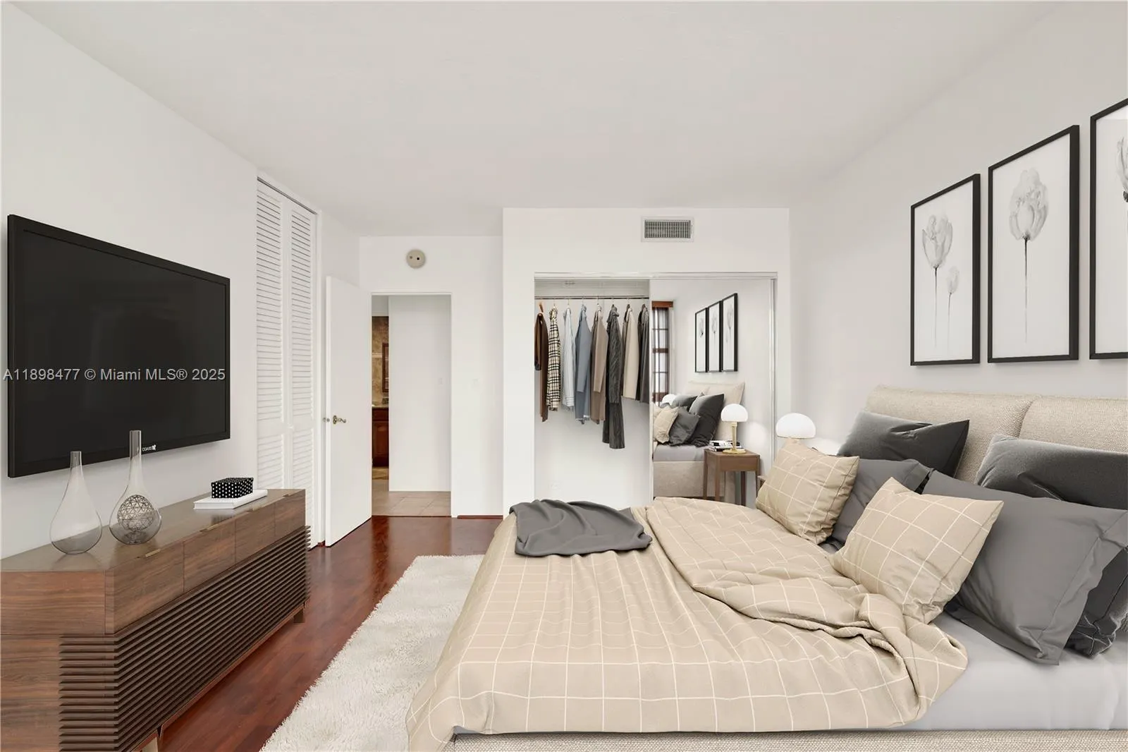 2451 Brickell Ave, #6N