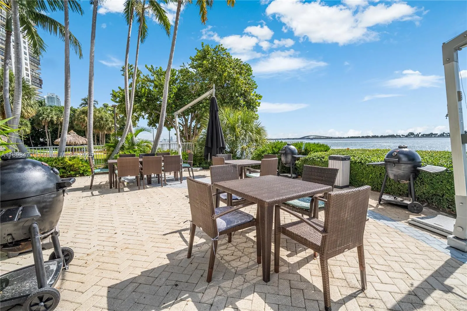 2451 Brickell Ave, #6N