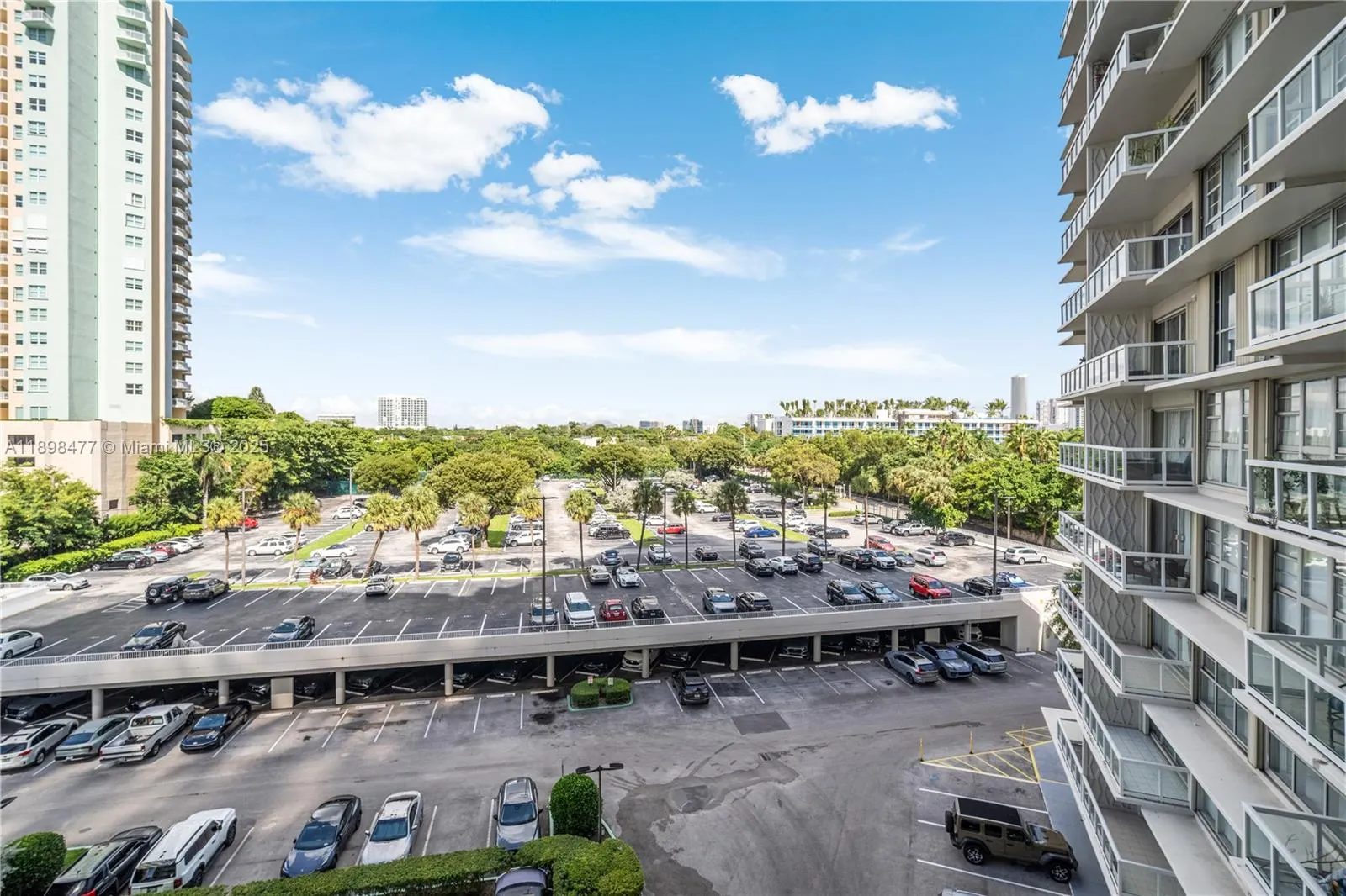 2451 Brickell Ave, #6N