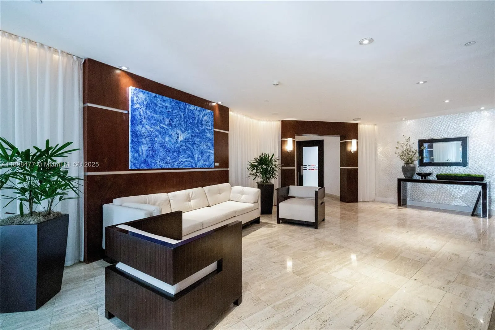 2451 Brickell Ave, #6N