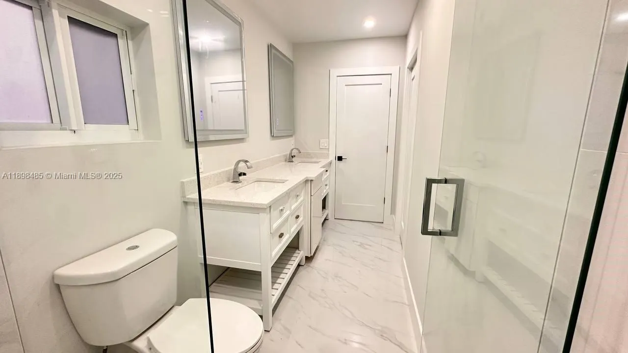 2474 SW 24th Ter