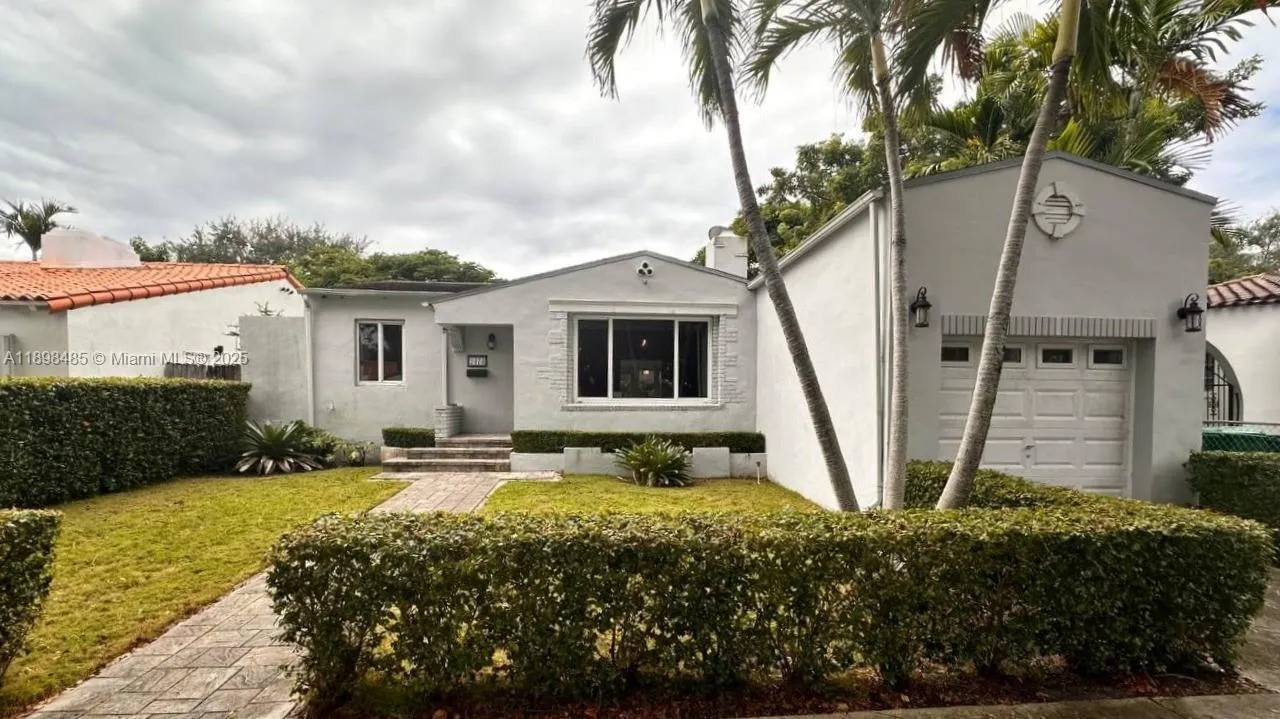 2474 SW 24th Ter
