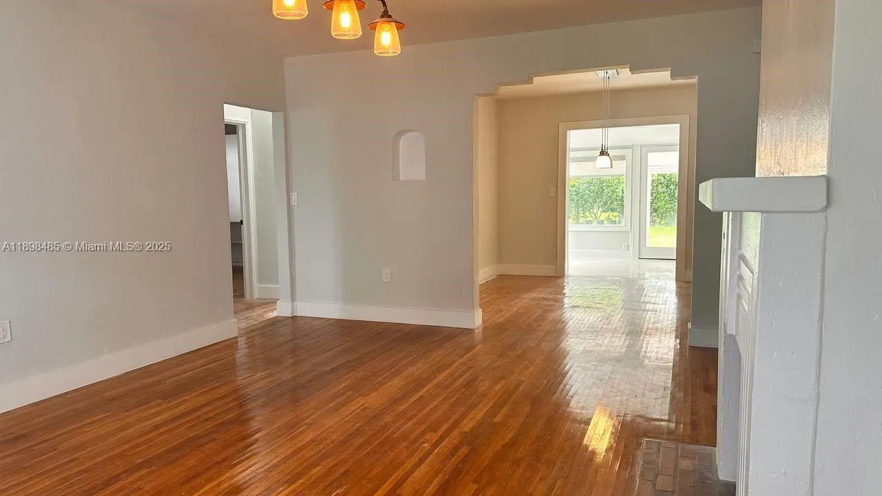 2474 SW 24th Ter