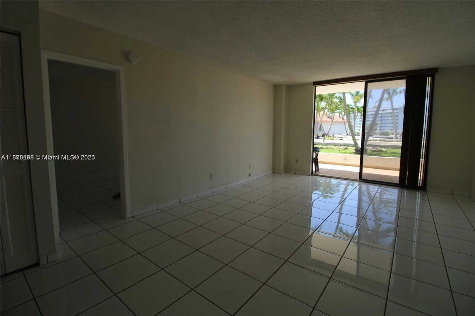 13499 Biscayne Blvd, #404