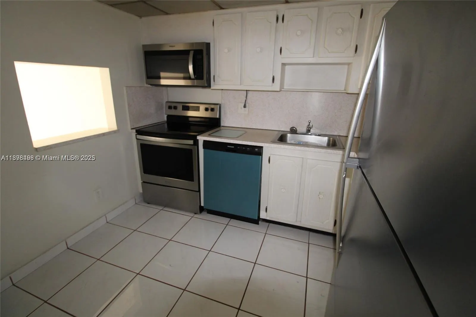 13499 Biscayne Blvd, #404
