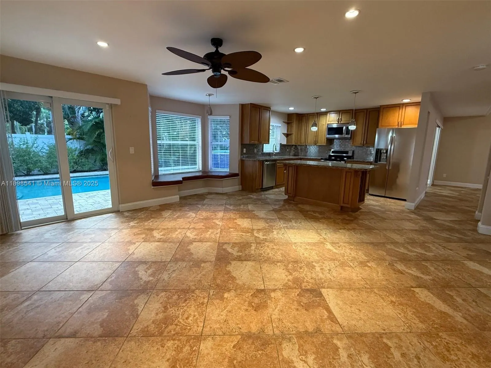 8152 Mystic Harbor Cir