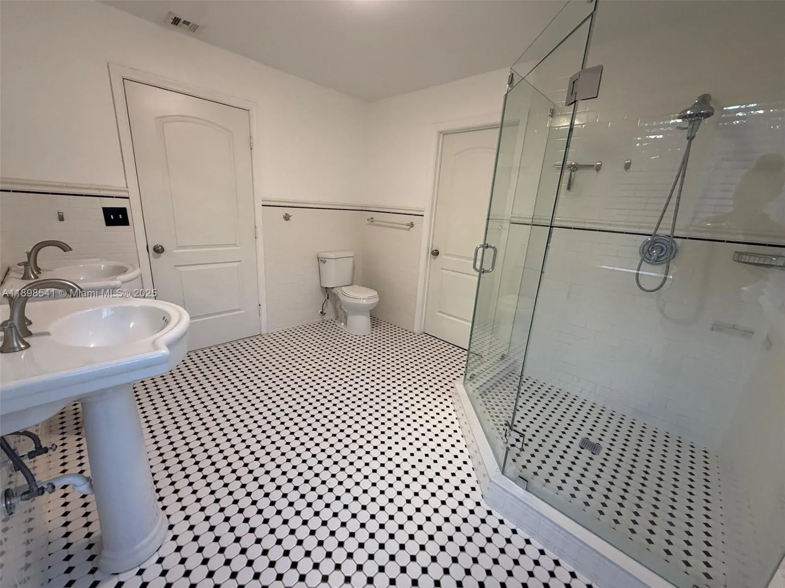 8152 Mystic Harbor Cir