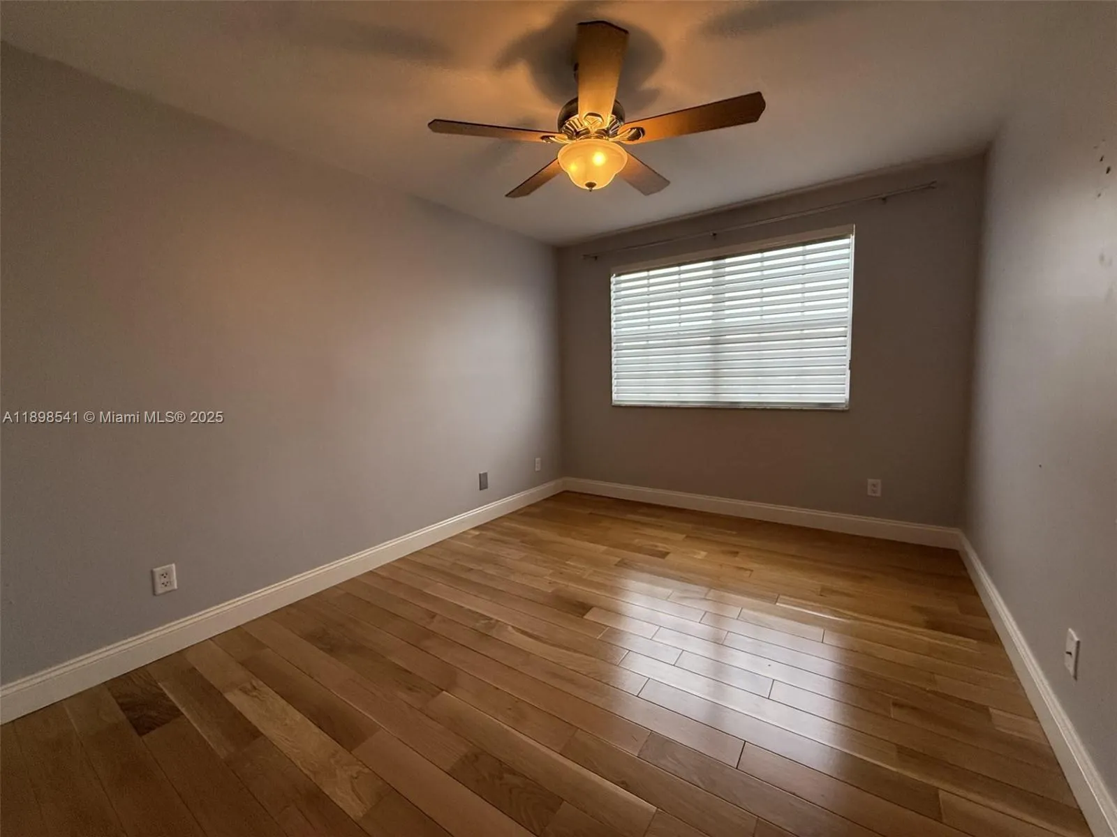 8152 Mystic Harbor Cir