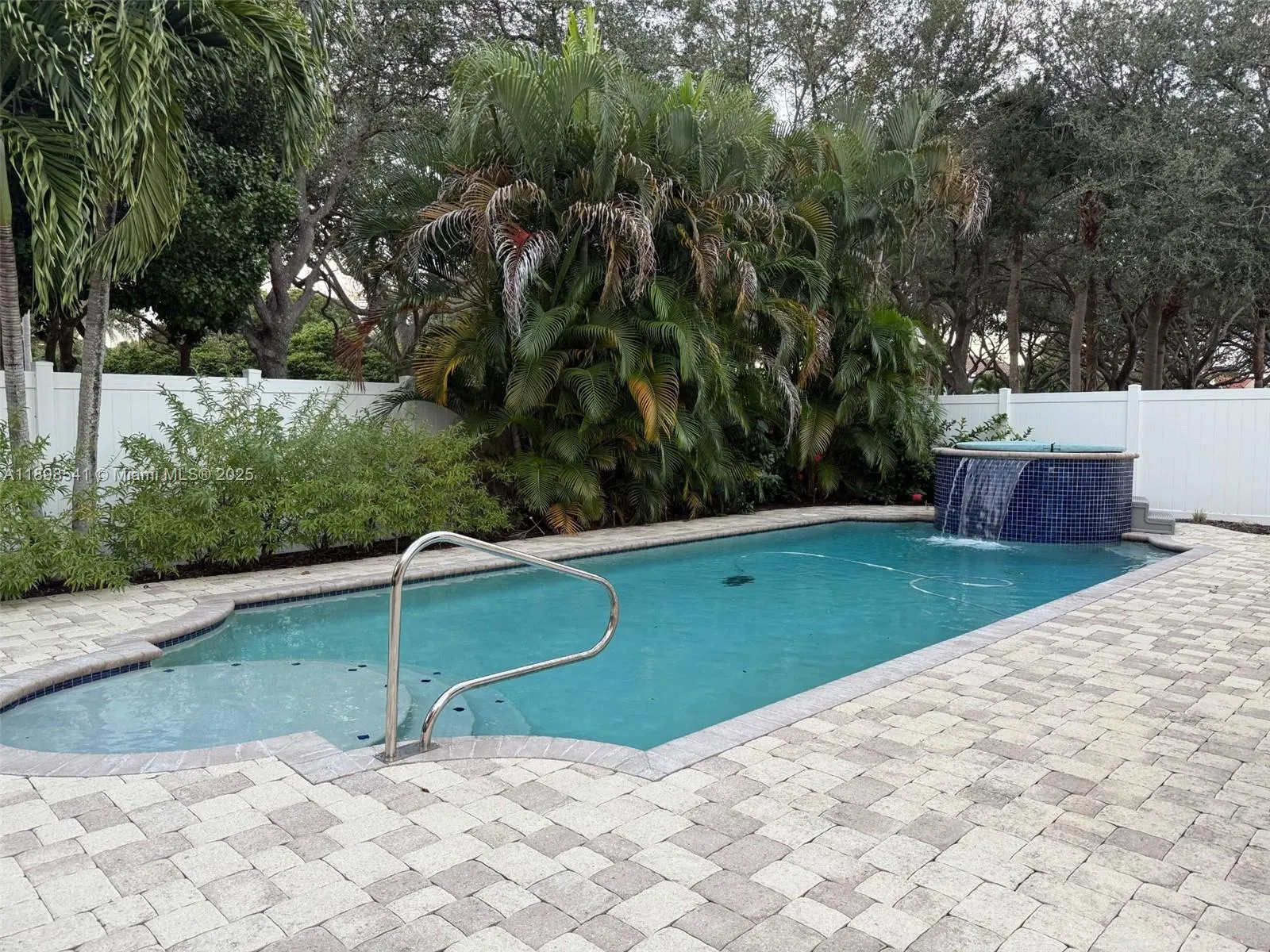 8152 Mystic Harbor Cir