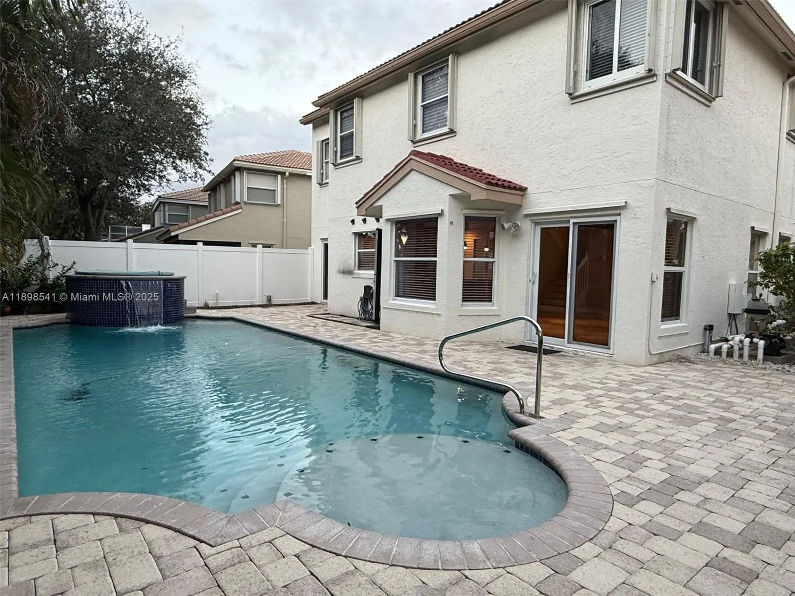 8152 Mystic Harbor Cir