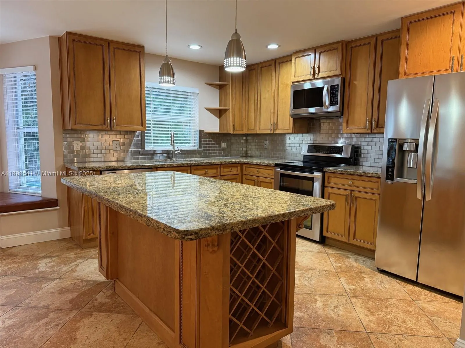 8152 Mystic Harbor Cir