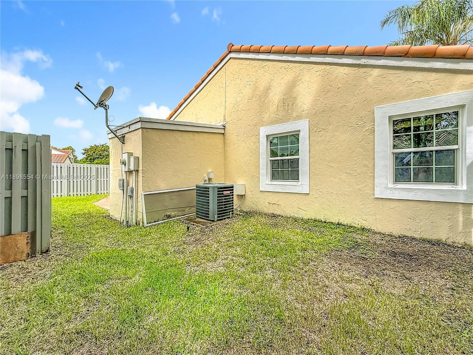 1485 Springside Dr
