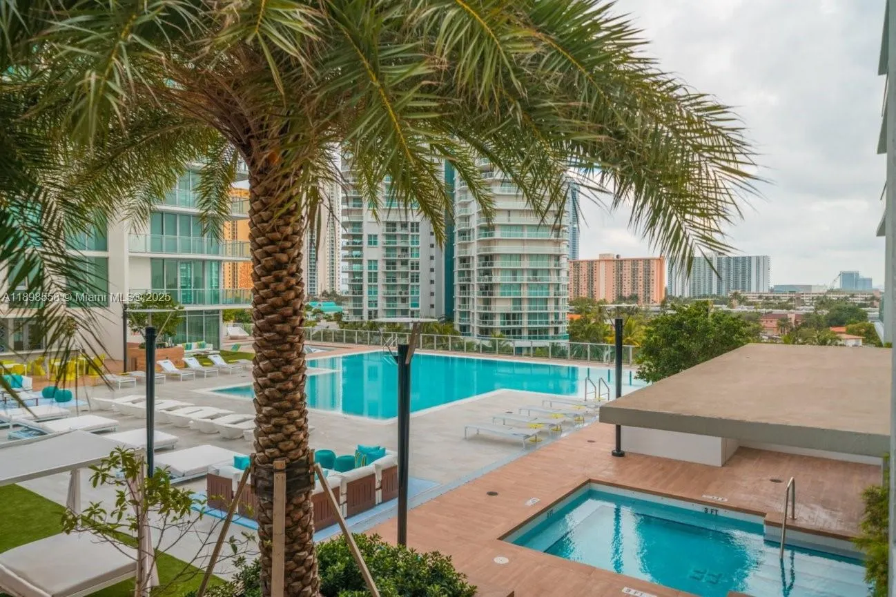 300 Sunny Isles Blvd, #4-1405