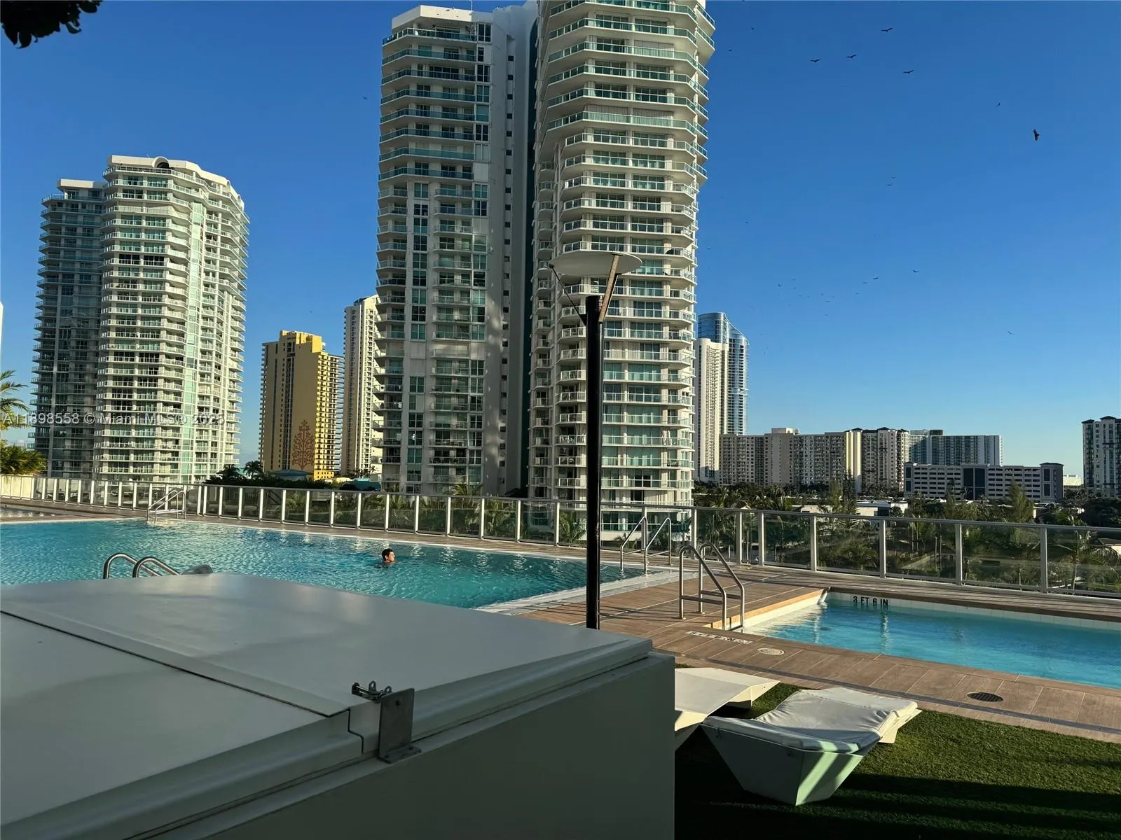 300 Sunny Isles Blvd, #4-1405