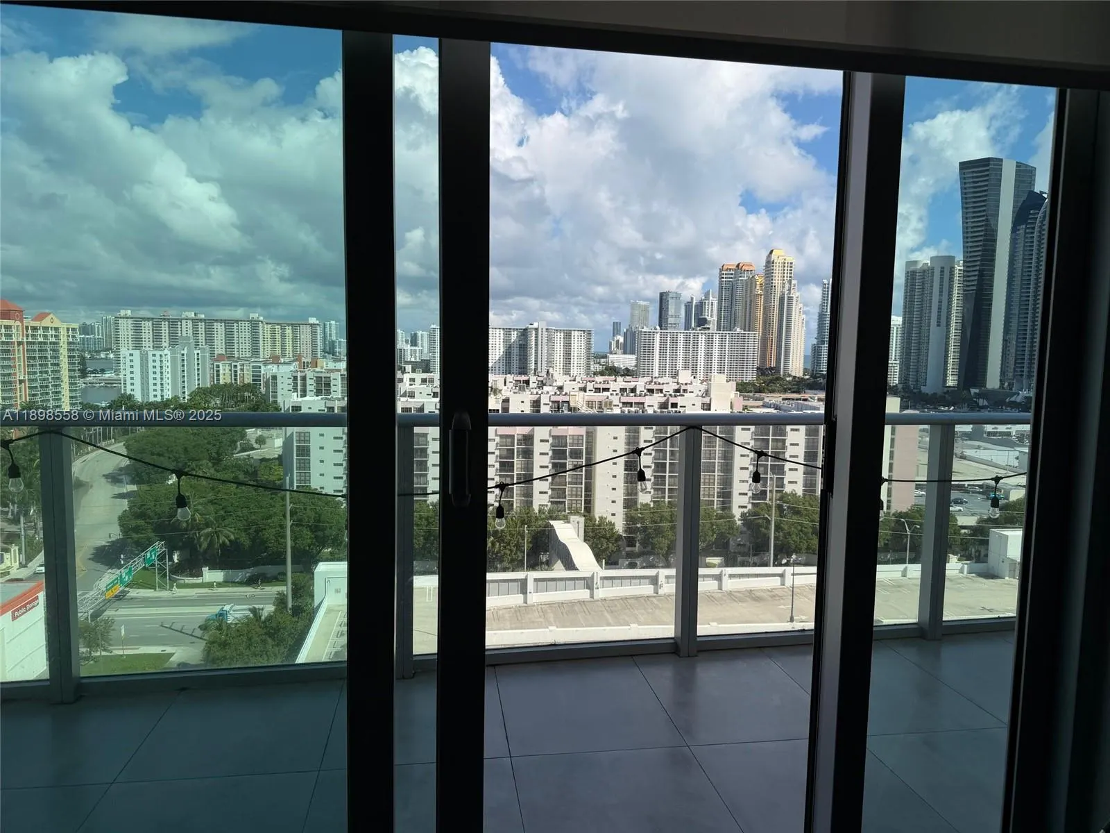 300 Sunny Isles Blvd, #4-1405