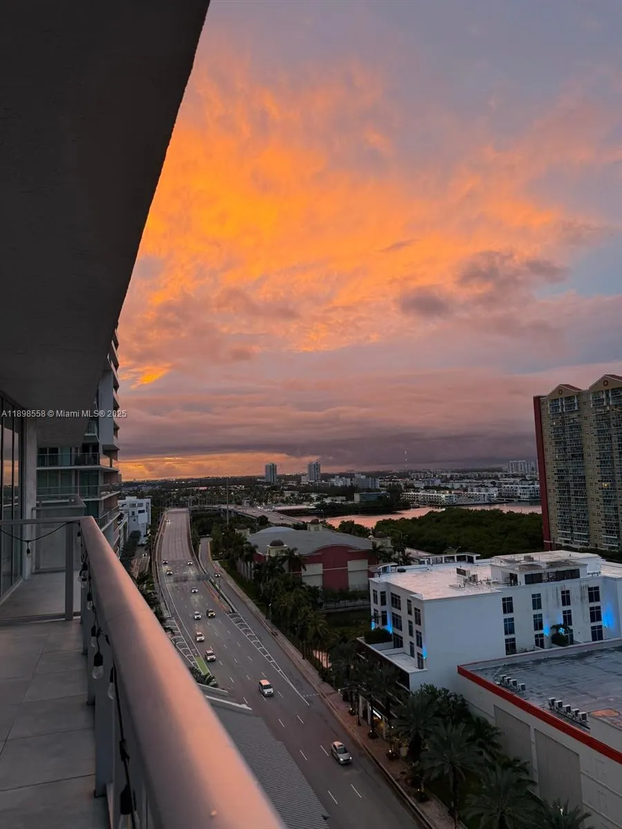 300 Sunny Isles Blvd, #4-1405