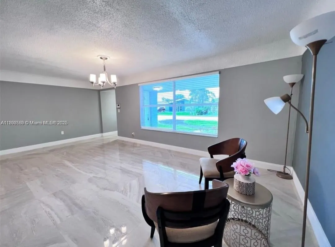 6720 Azalea Dr, #6720