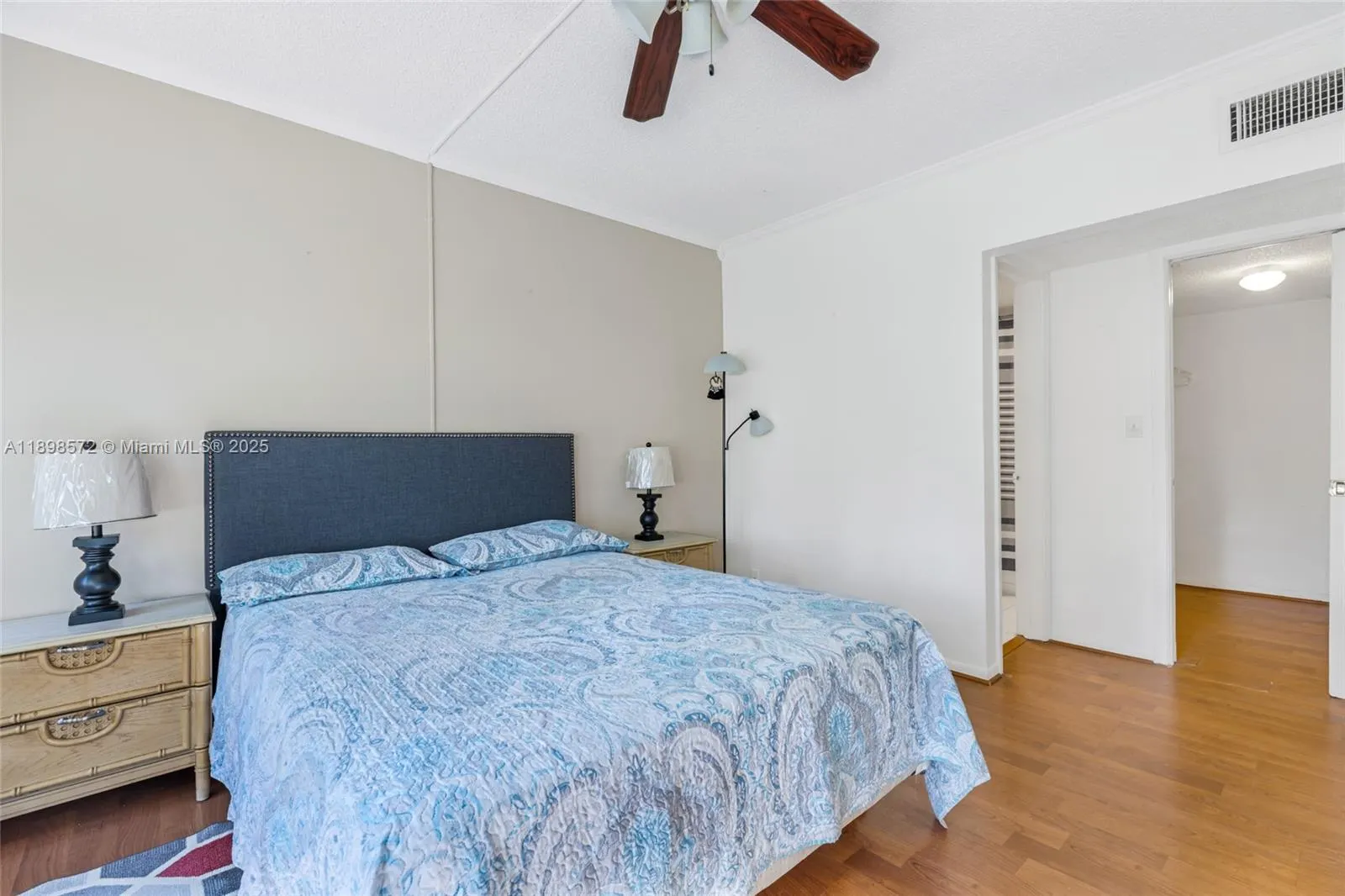 4143 N Ocean Blvd, #104