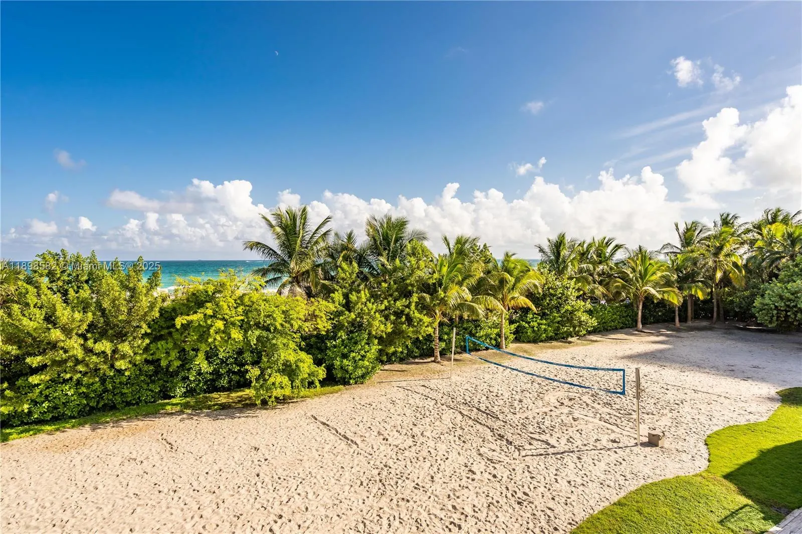 2301 Collins Ave, #1543