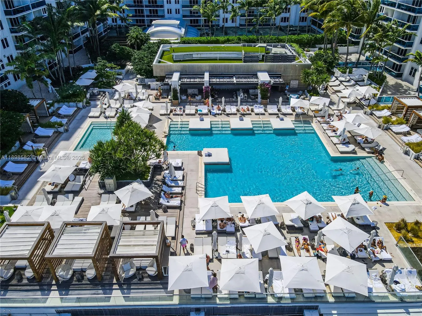 2301 Collins Ave, #1543