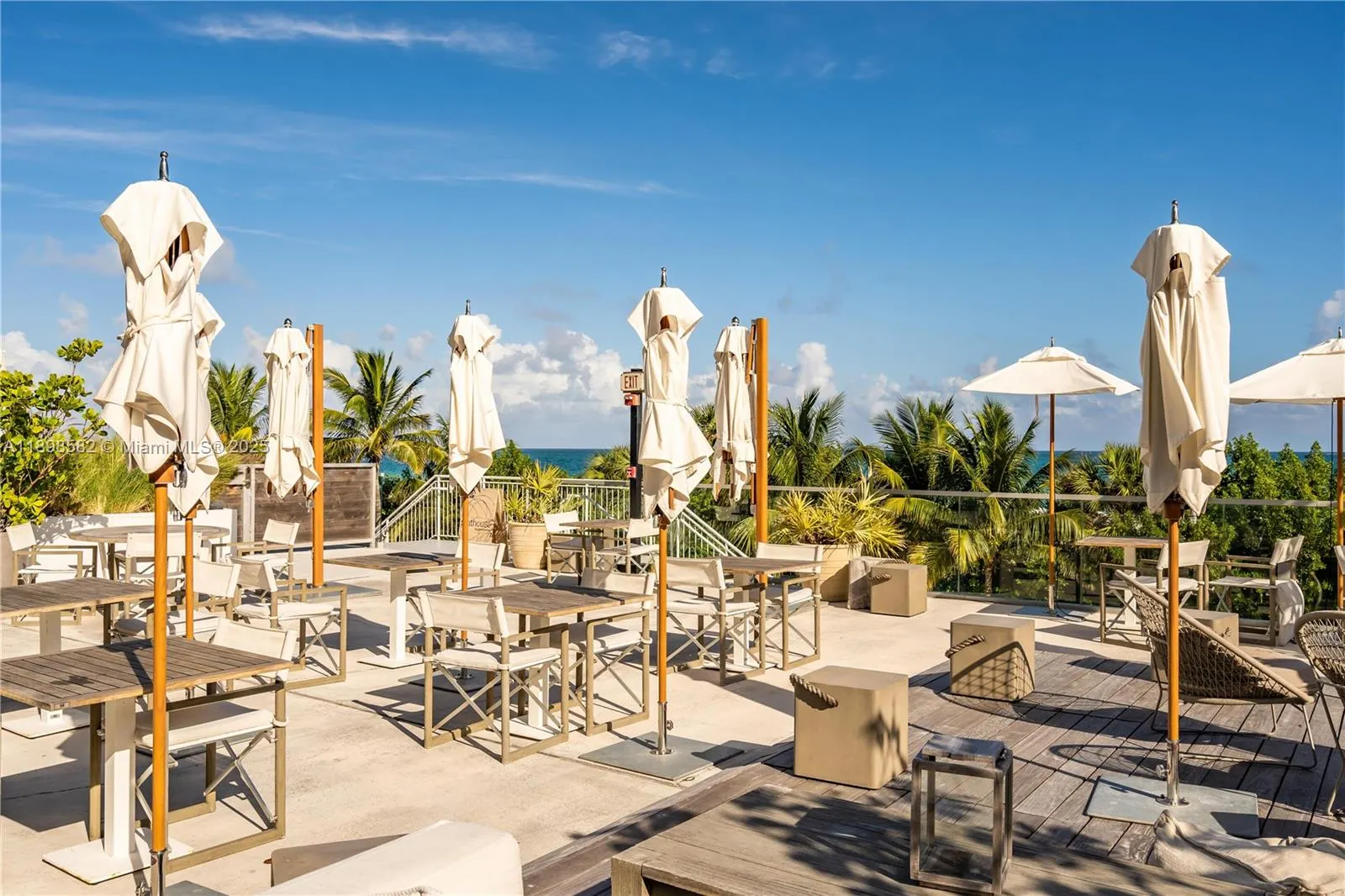2301 Collins Ave, #1543