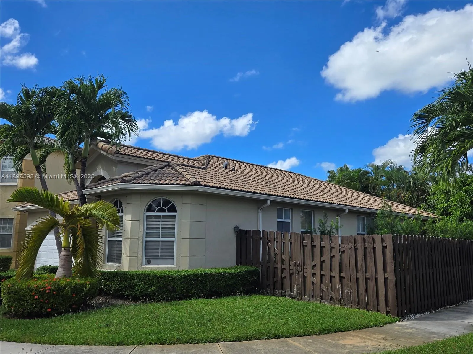 11141 NW 77th Ter