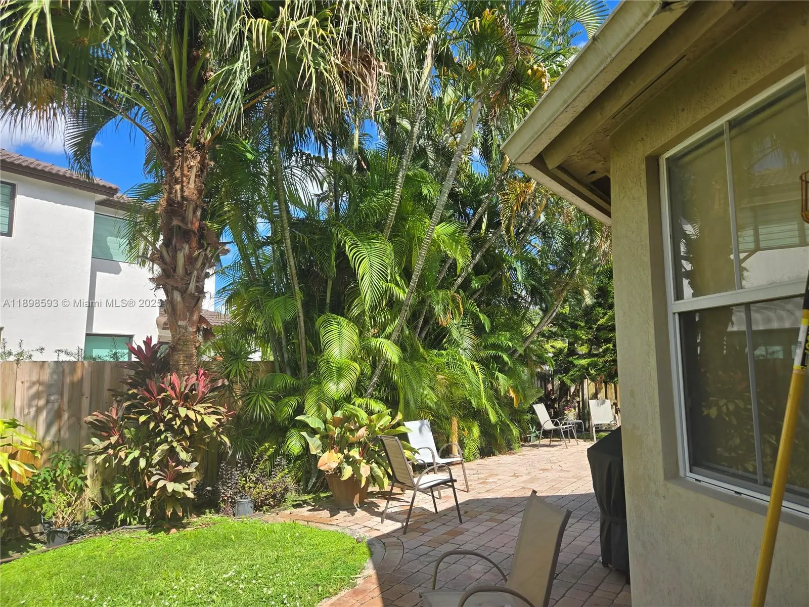 11141 NW 77th Ter