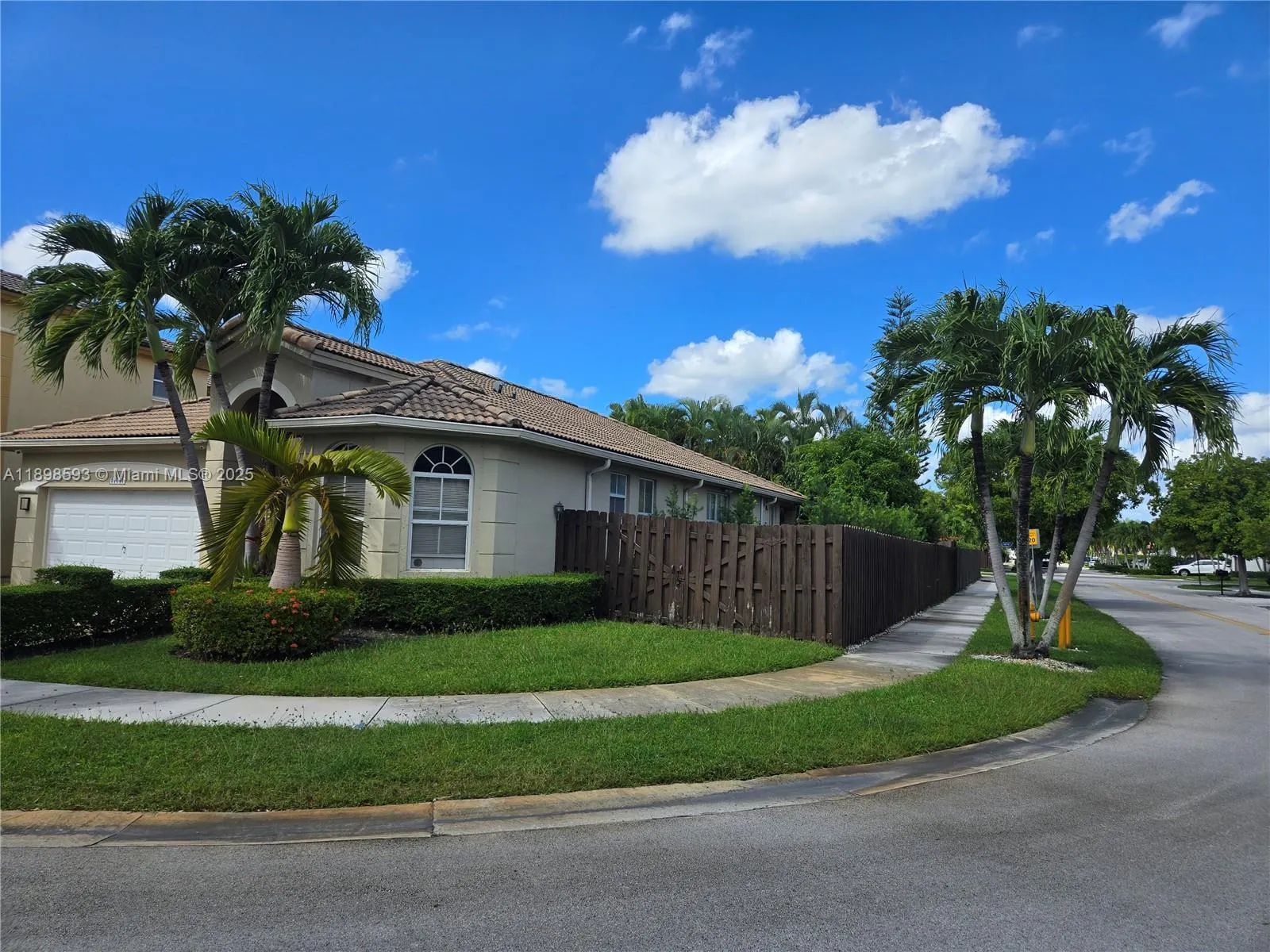 11141 NW 77th Ter
