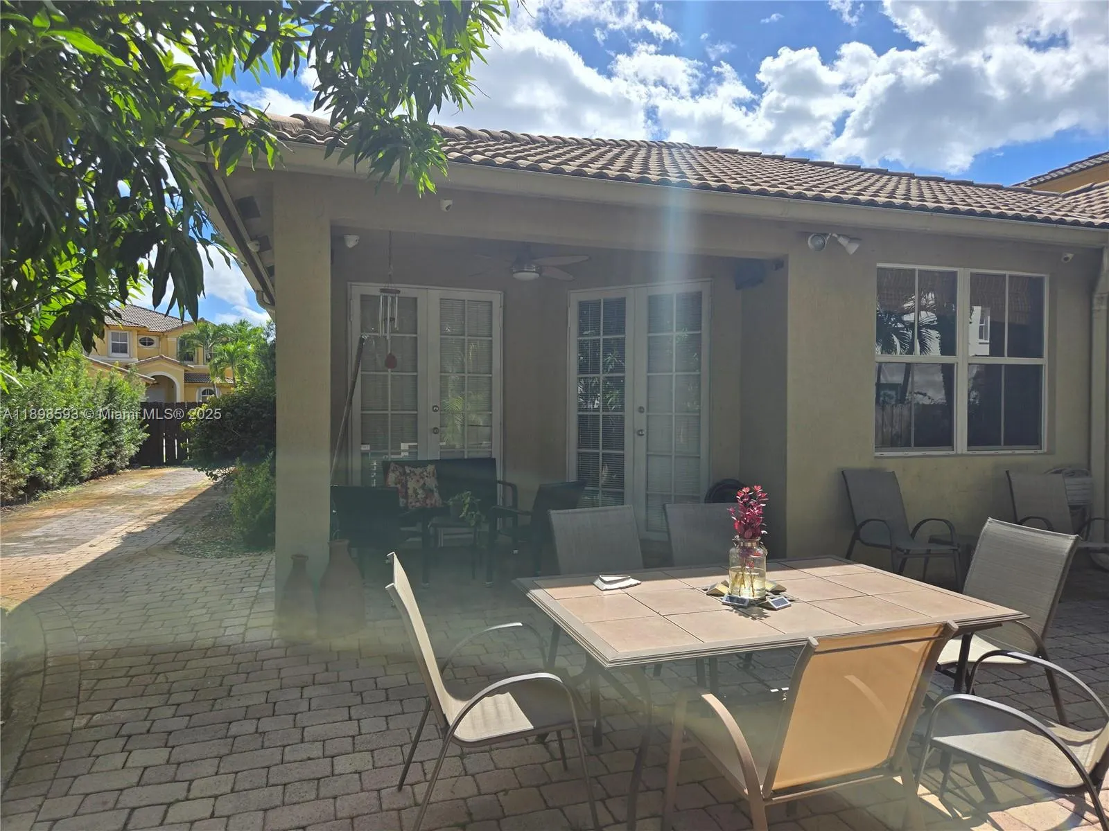 11141 NW 77th Ter