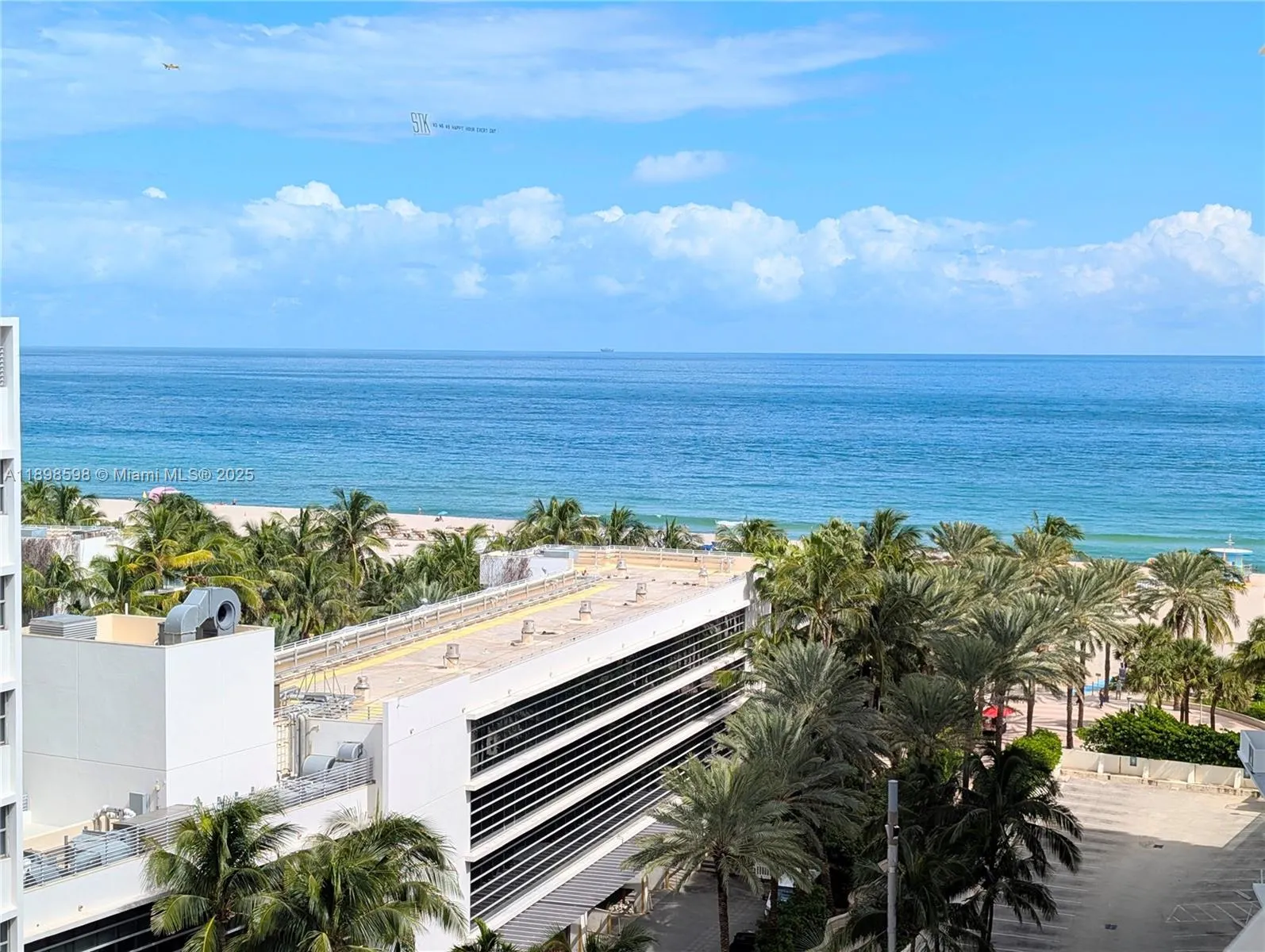 100 Lincoln Rd, #1008