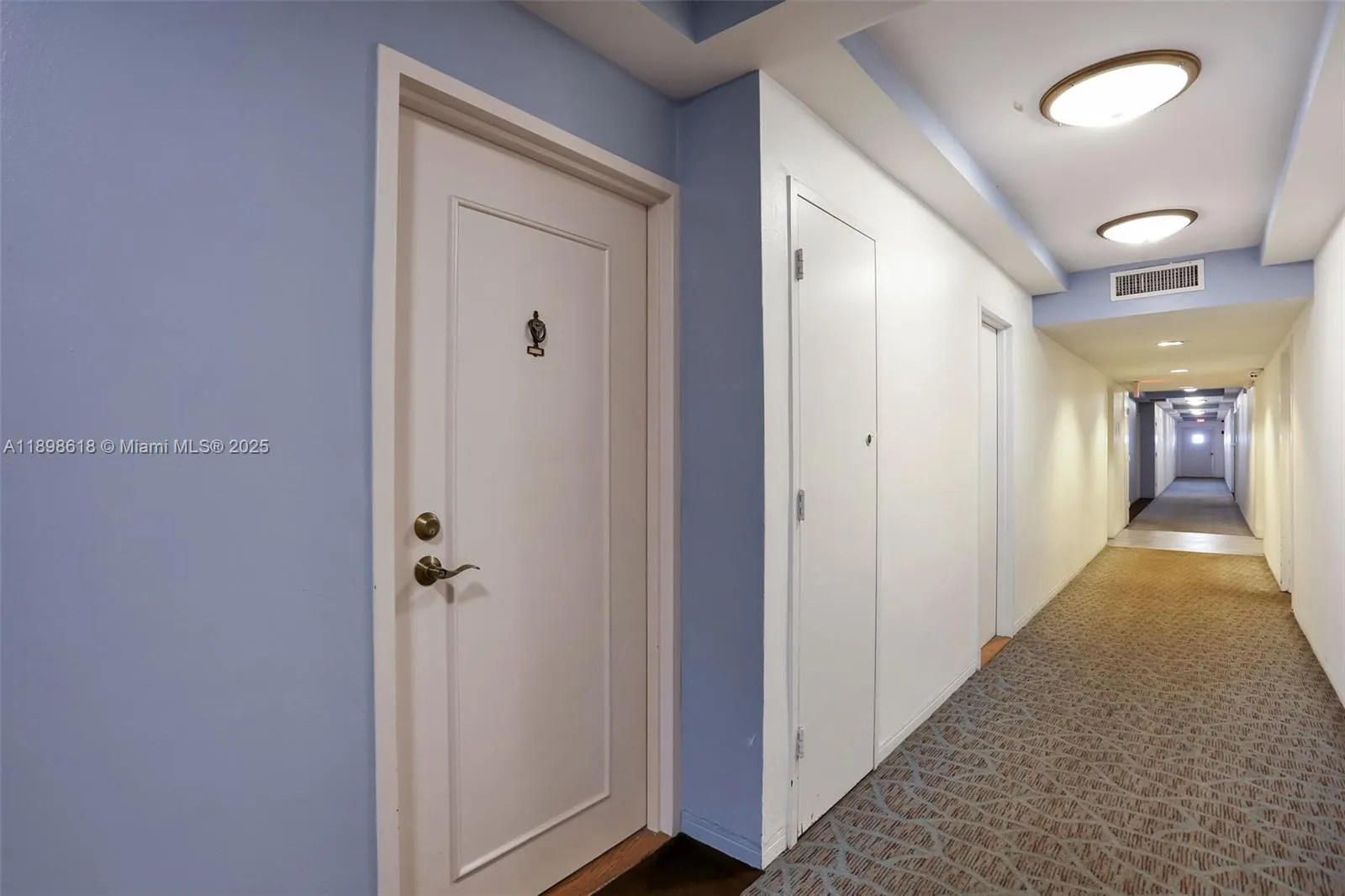 800 West Ave, #506