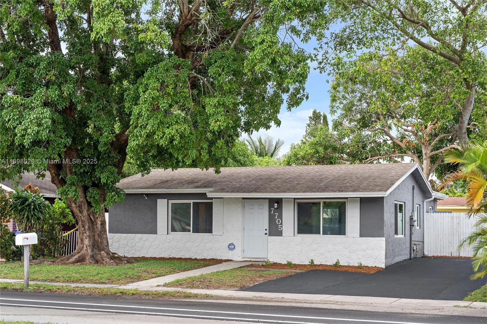 7705 Kimberly Blvd