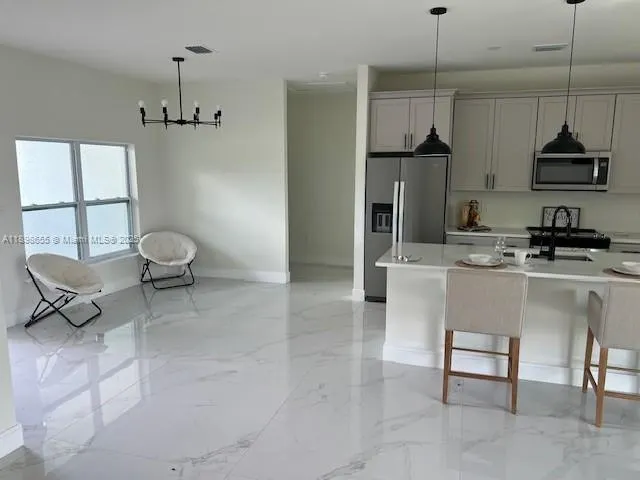 6116 aquavista