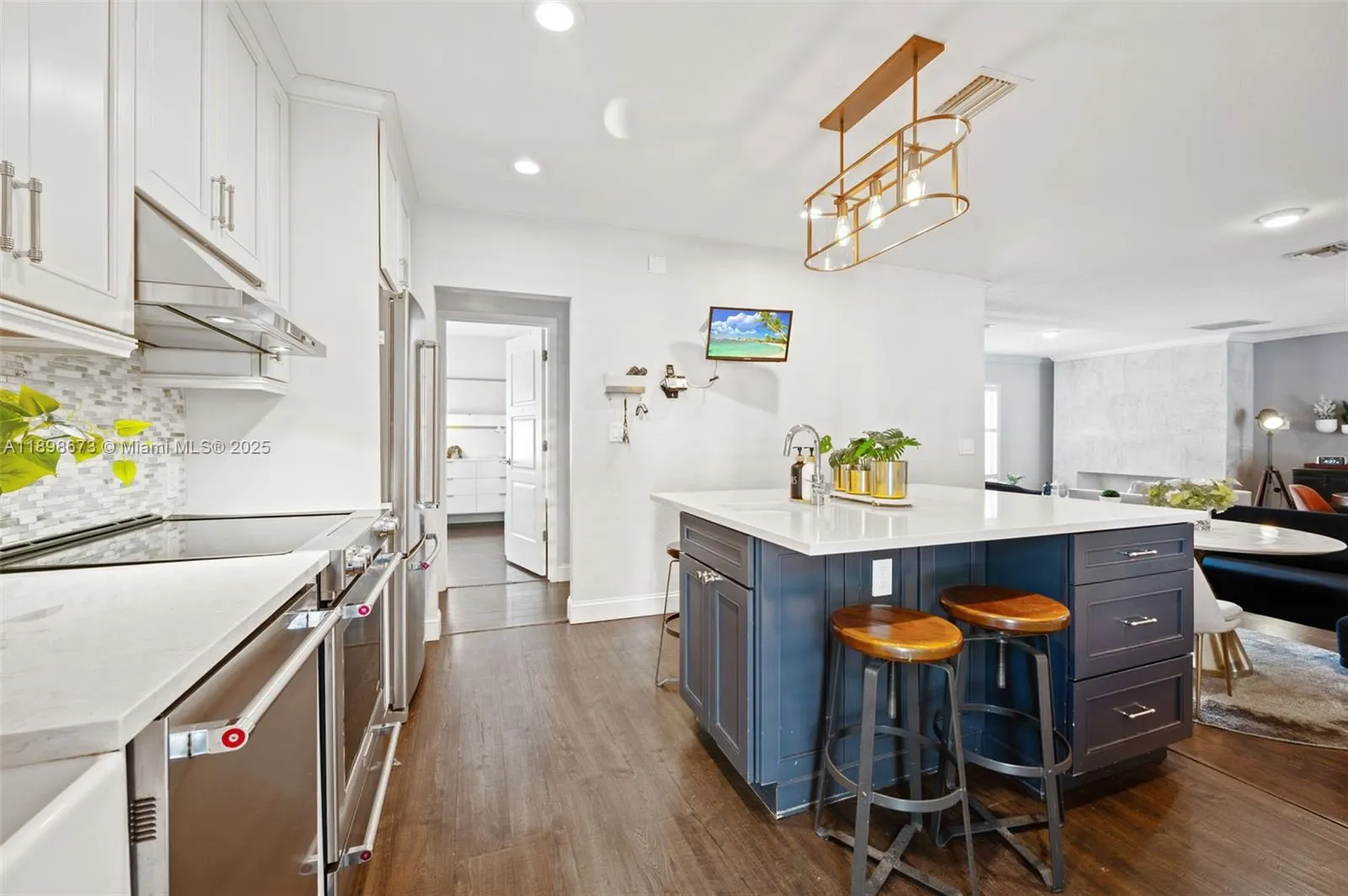 437 Bird Rd