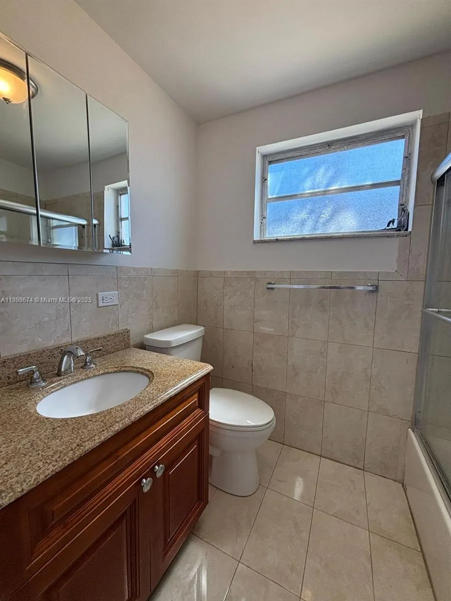 215 SE 3rd Ave, #107A