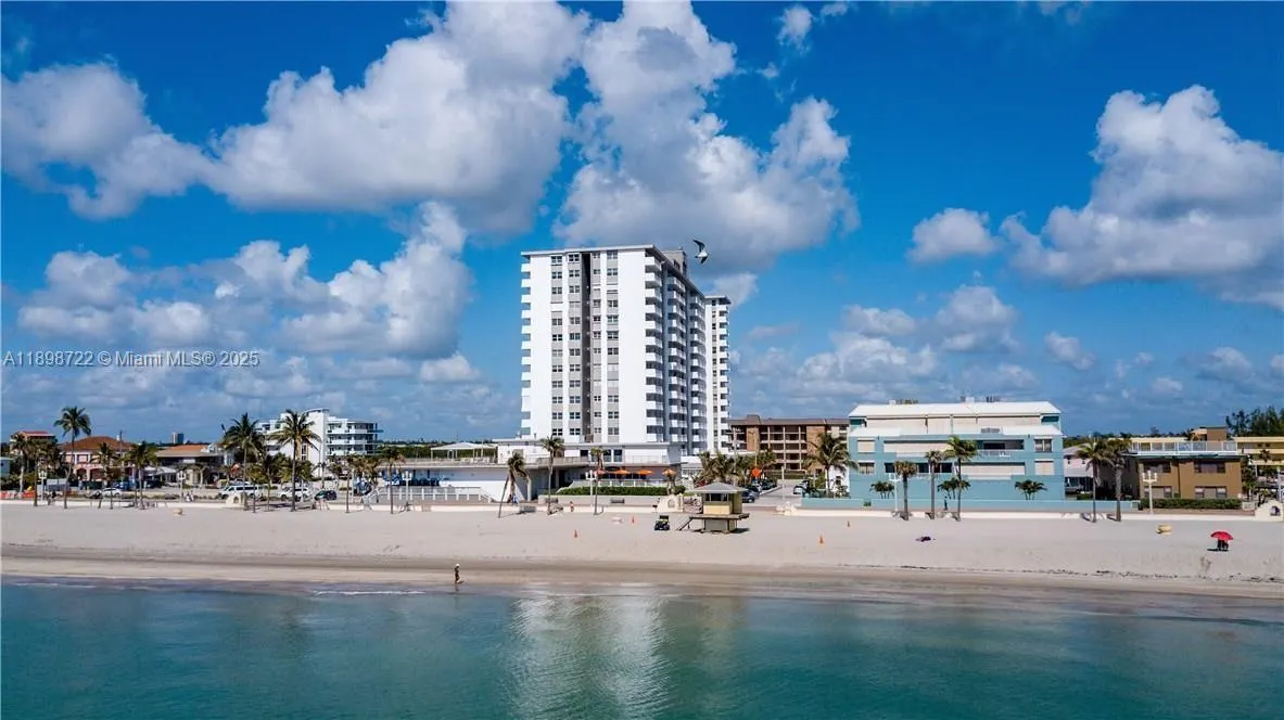3111 N Ocean Dr, #812