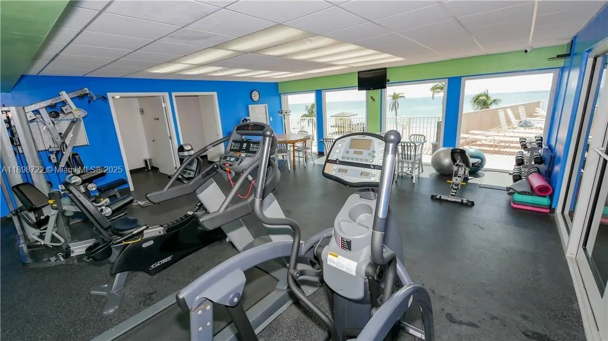 3111 N Ocean Dr, #812