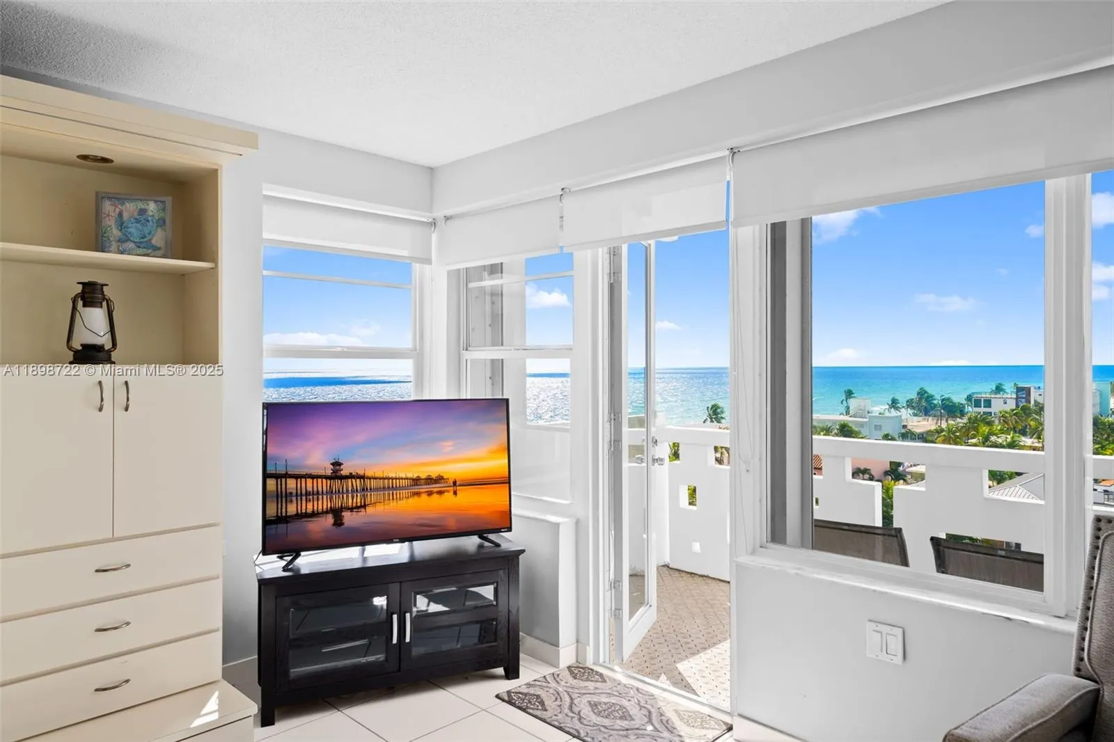 3111 N Ocean Dr, #812
