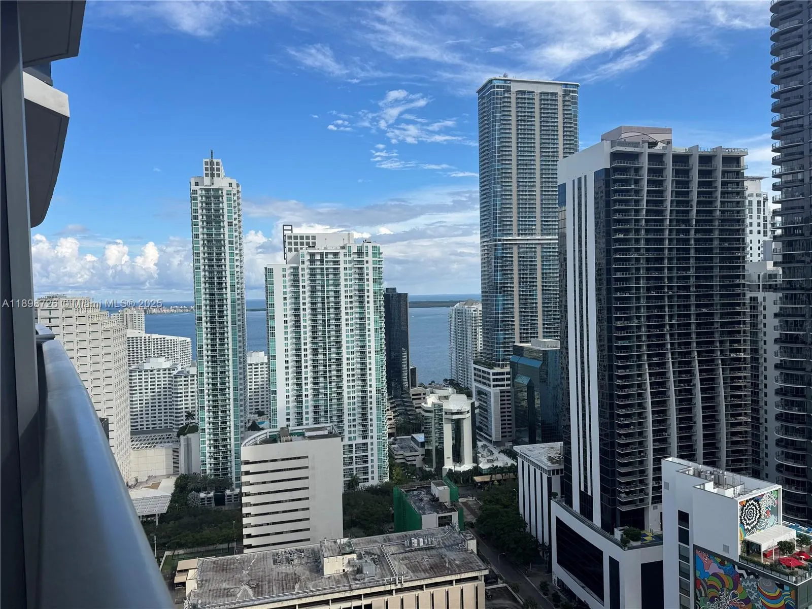 45 SW 9th St, #3404