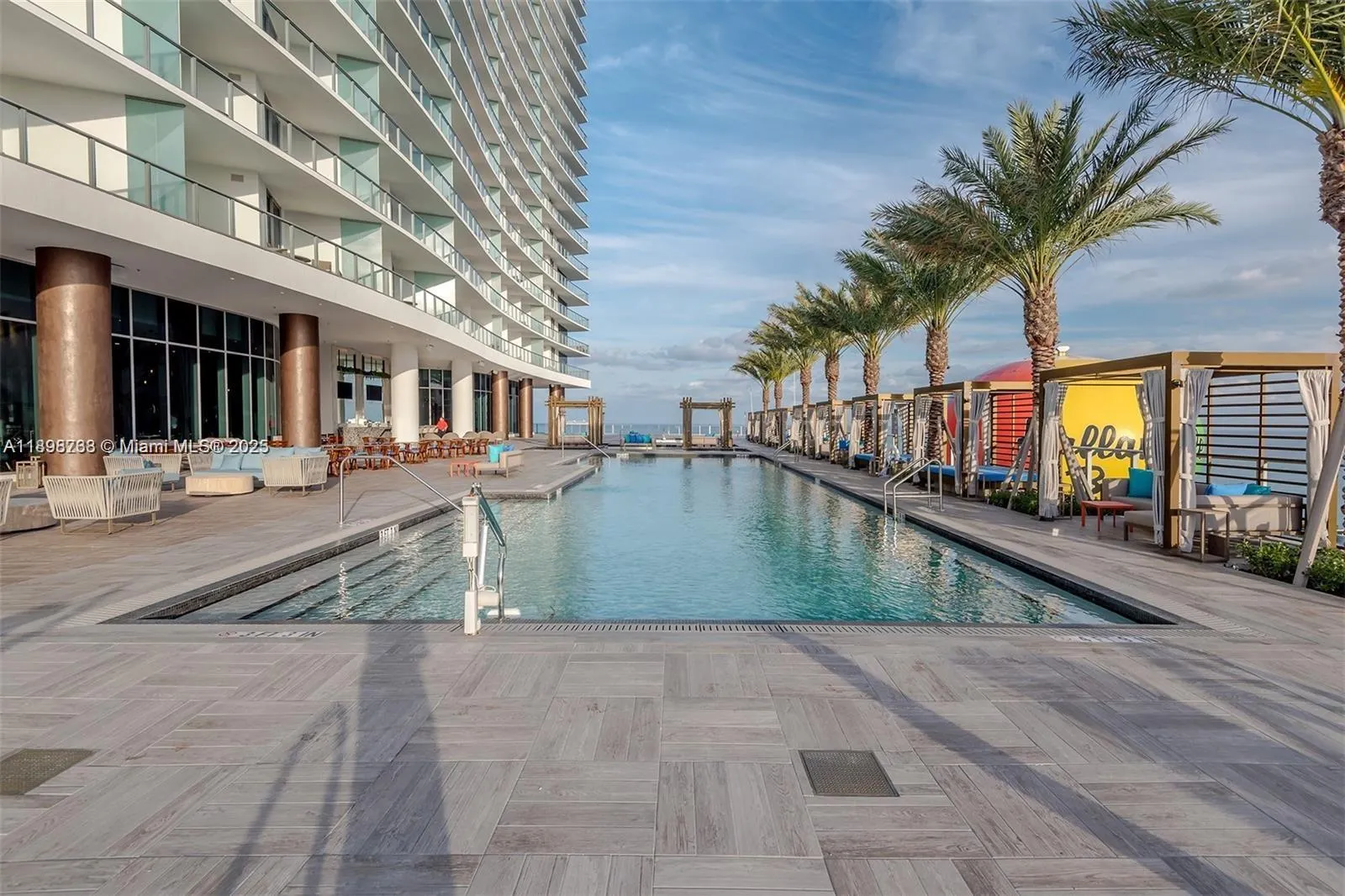 4111 S Ocean Dr, #3002