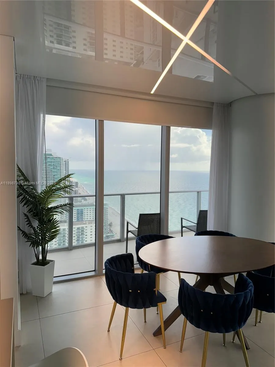 4111 S Ocean Dr, #3002