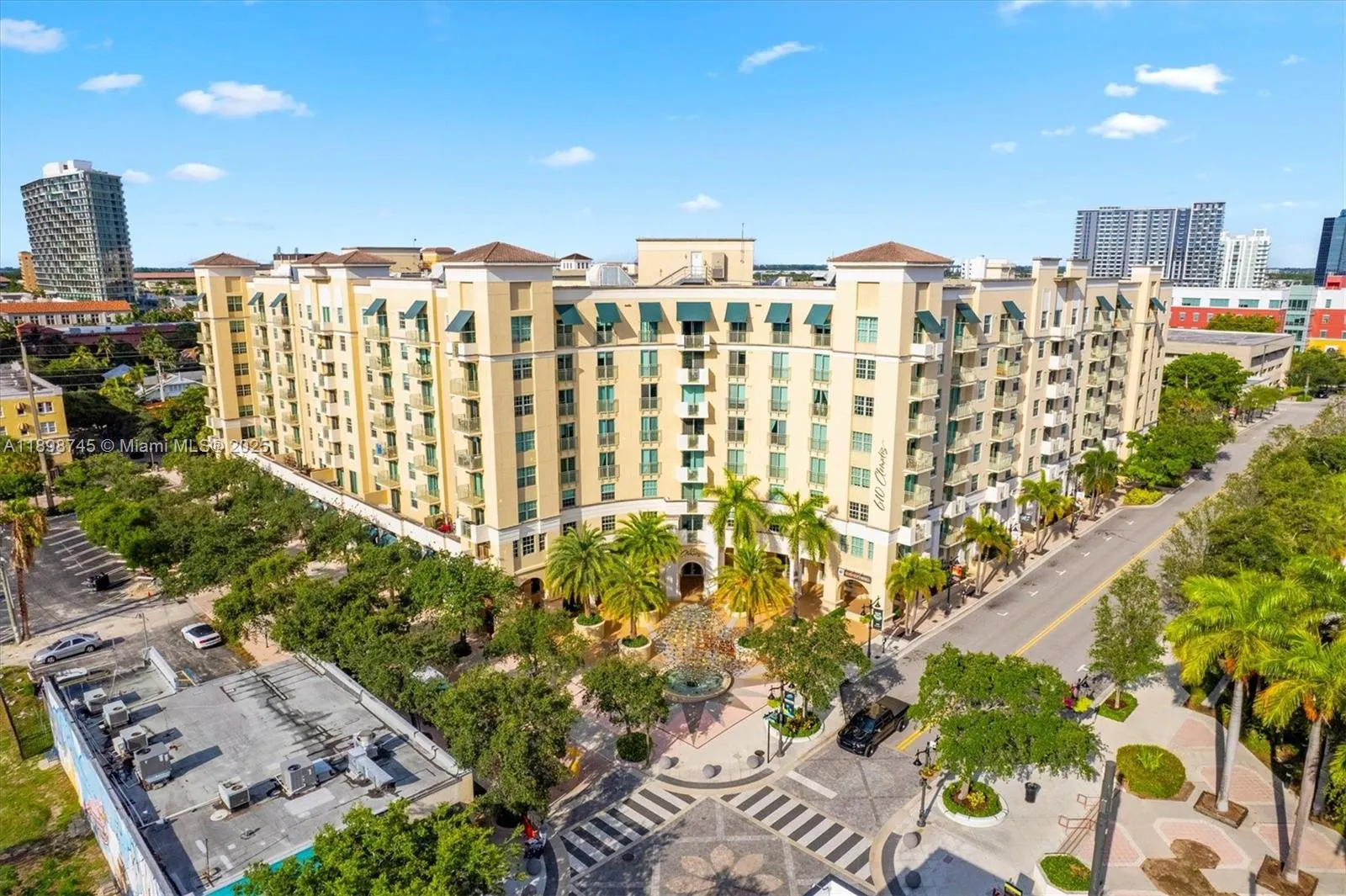 610 Clematis St, #628