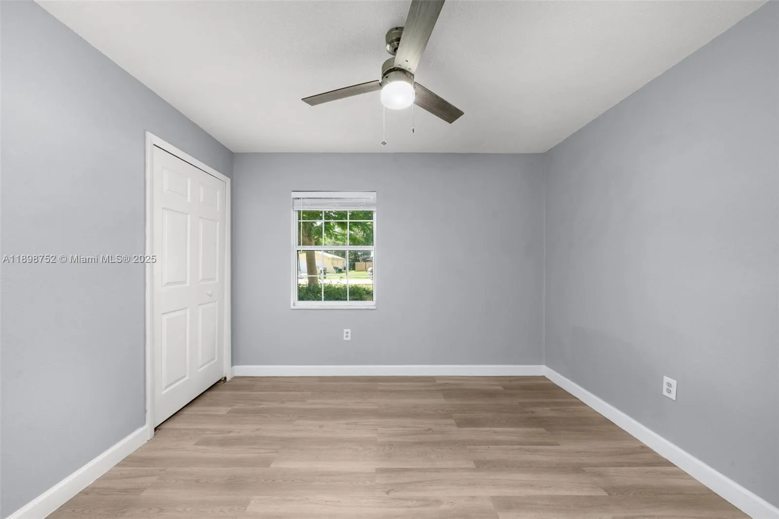 4912 whiting